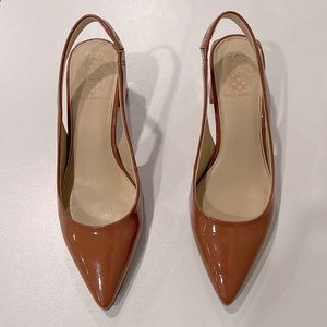 Vince Camuto Hamden sling back pointed toe pump; tan; size 7